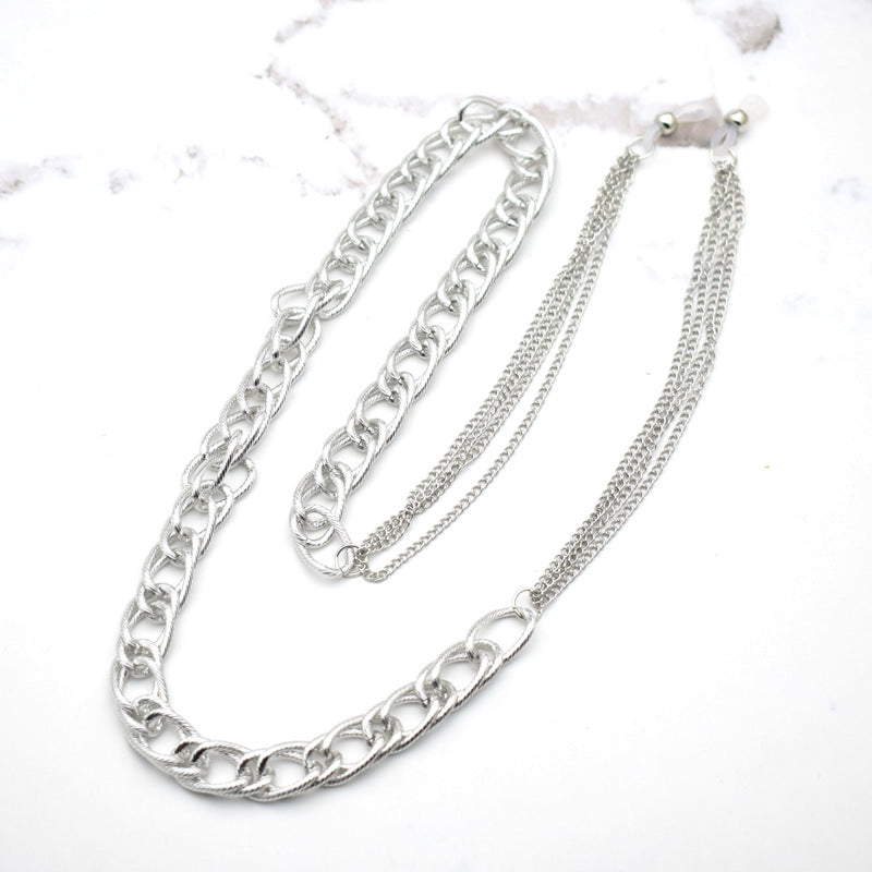Stylish Chain Eyewear Holder Kalsten