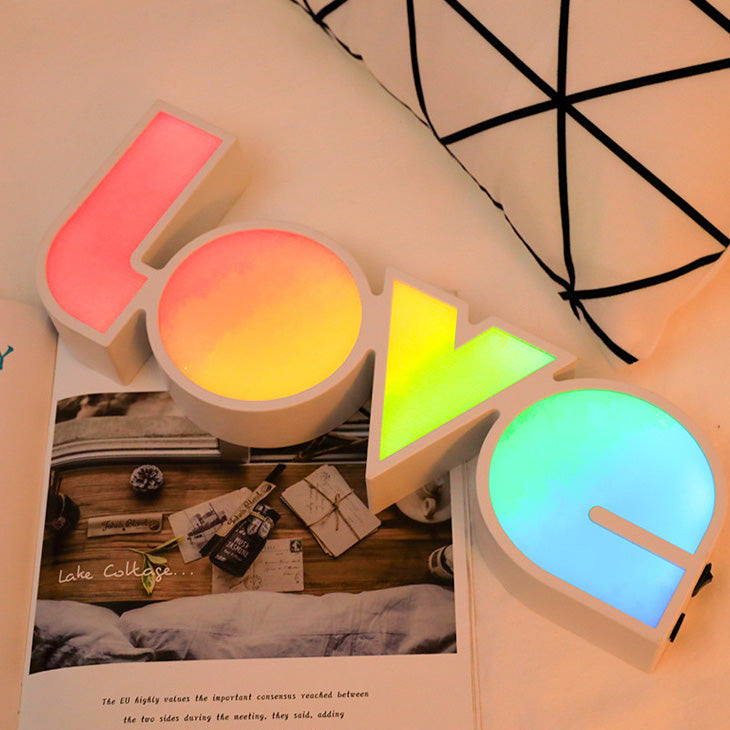 Modern Art Deco waterproof PS LOVE letters LED table lamp for the bedroom | Noxord