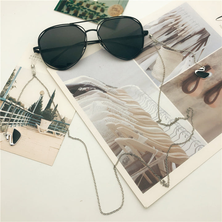Elegant Charm Eyewear Chain Kalsten