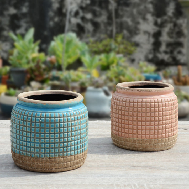 Decorative plant container in rustic design Kalsten