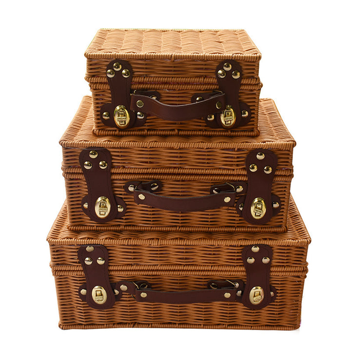 Elegant Handwoven Picnic Basket Kalsten