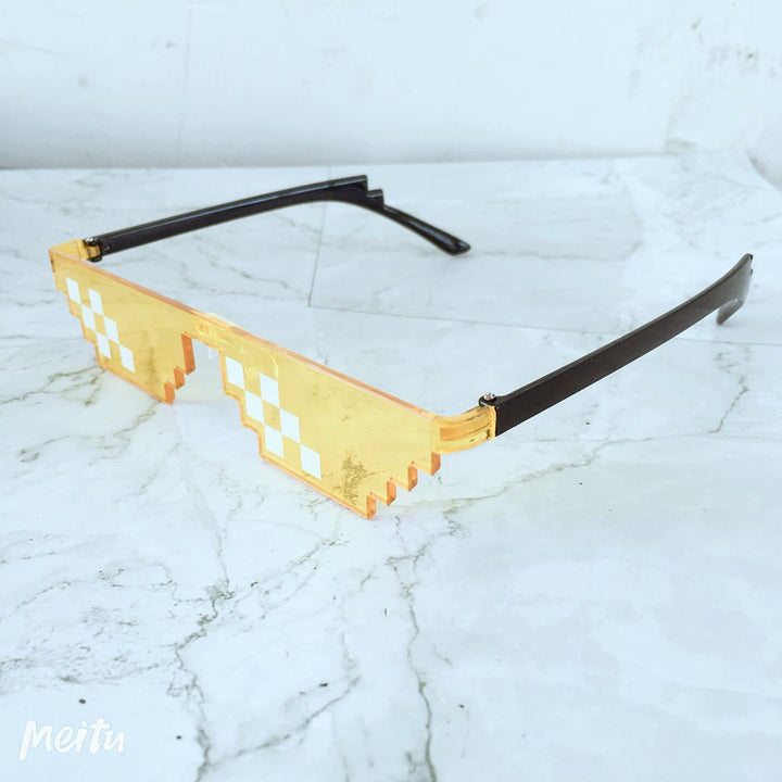 Pixelated Fashion Sunglasses Kalsten