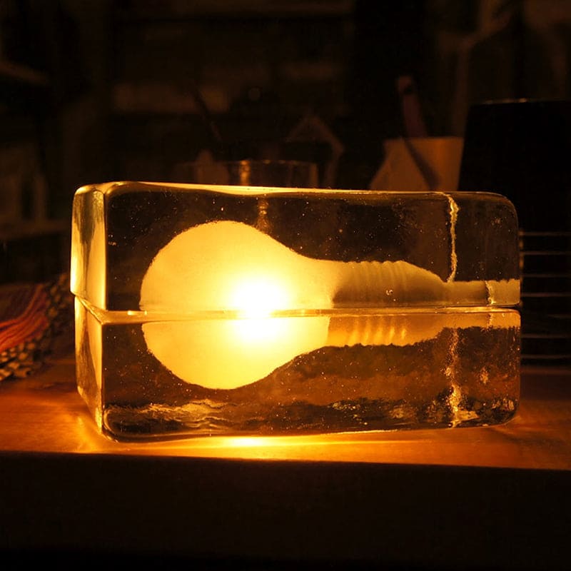 Icecube Lamp - Modern table lamp in the shape of an ice block Noxord