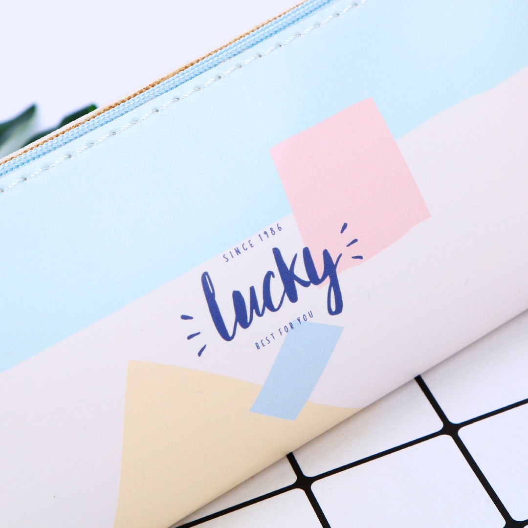 Trendy Cosmetic Storage Pouch