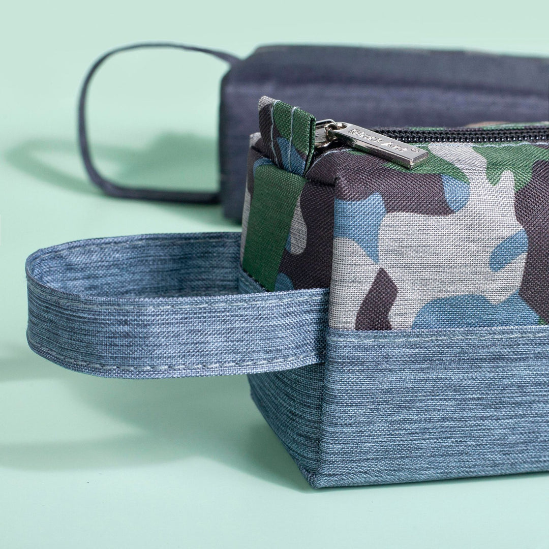 Camo Print Multi-Compartment Utility Pouch