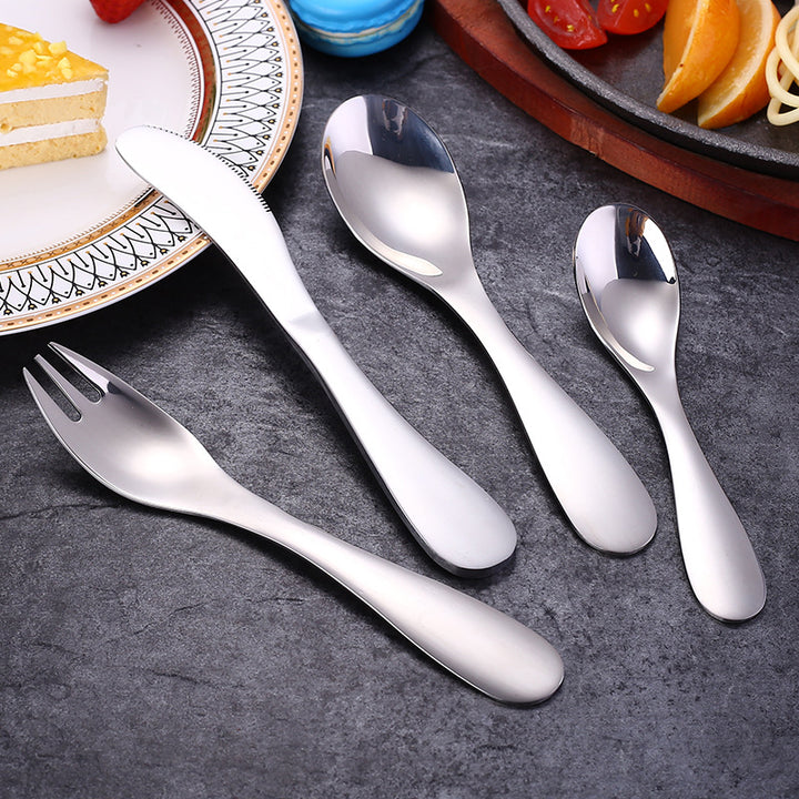 Elegant dessert spoon with ergonomic design Kalsten
