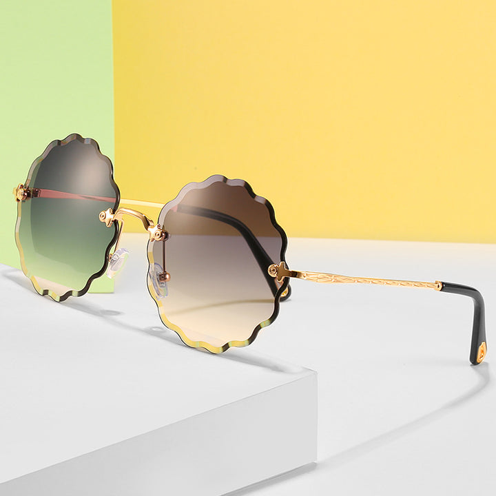 Floral-Shape Frame Sunglasses Kalsten