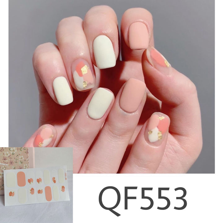 Artificial nail art with star design Kalsten