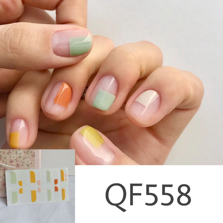 Artificial nail art with star design Kalsten