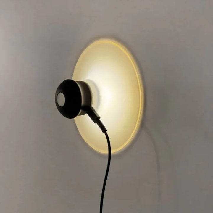 Rechargeable Suction Mount LED Wall Lamp Noxord