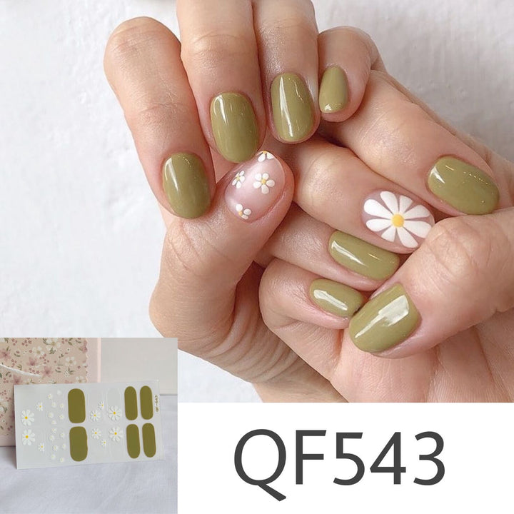 Artificial nail art with star design Kalsten