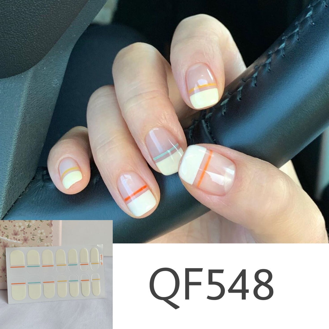Artificial nail art with star design Kalsten