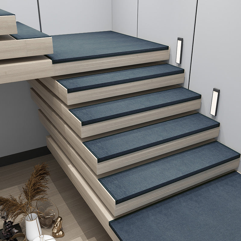 Slip-Resistant Stair Tread Mat Kalsten
