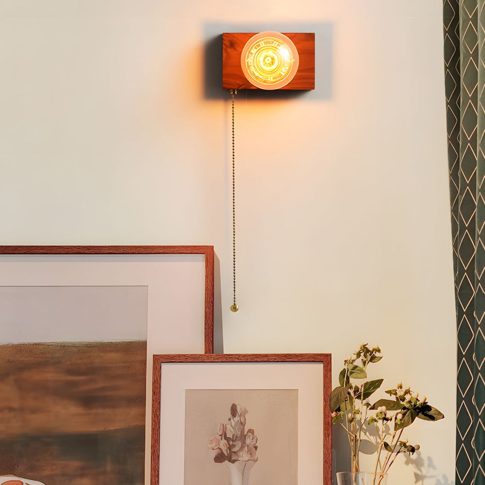 Round/Square Vintage Walnut Wood Wall Lamp 1-light with Pull Chain Switch | Noxord