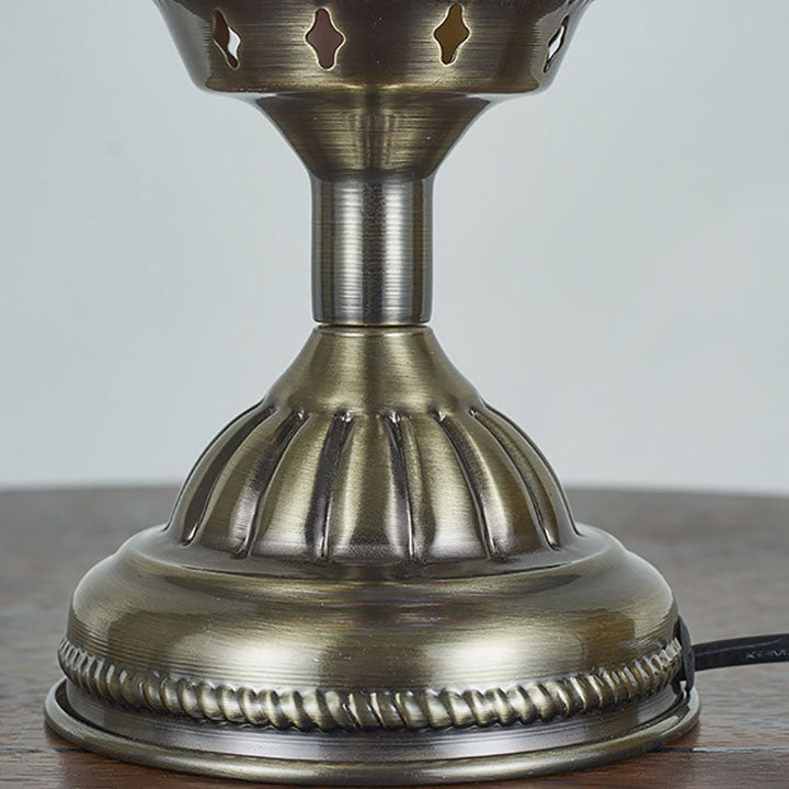 Traditional Tiffany romantic oval iron enameled 1-light table lamp for the bedroom | Noxord