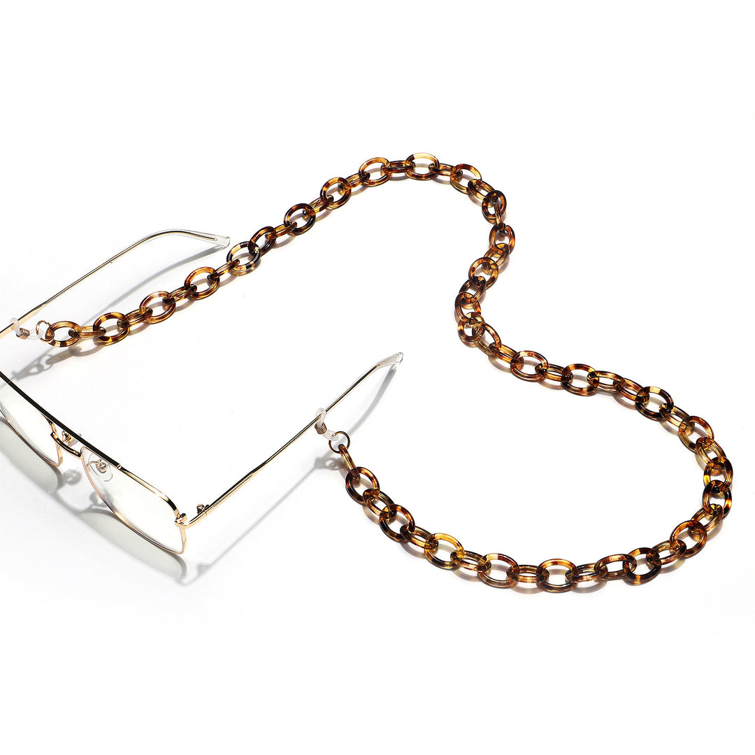 Fashion-Forward Eyewear Chain Kalsten