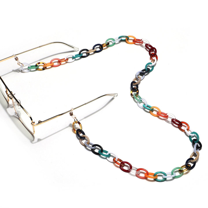 Fashion-Forward Eyewear Chain Kalsten