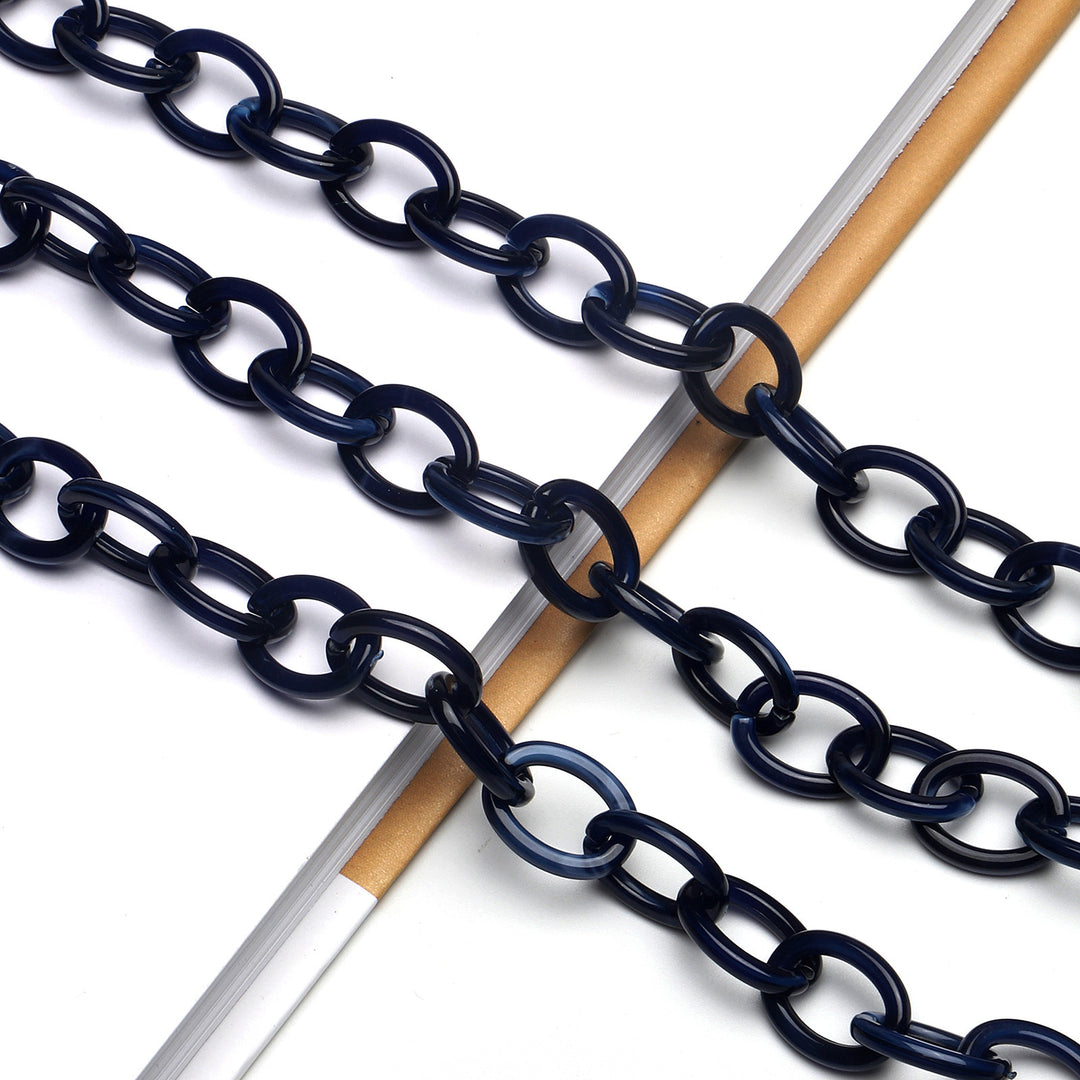 Fashion-Forward Eyewear Chain Kalsten