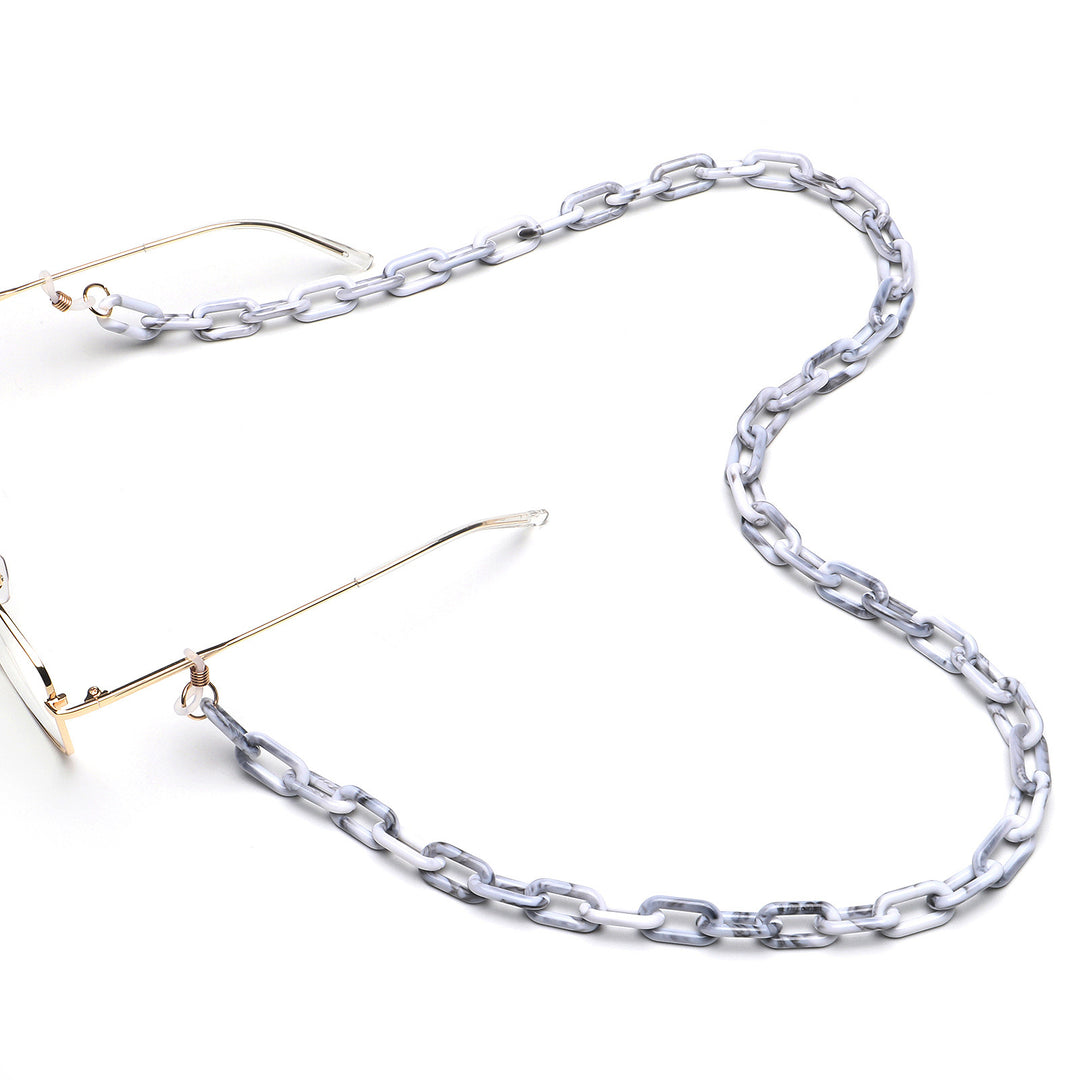 Fashion-Forward Eyewear Chain Kalsten