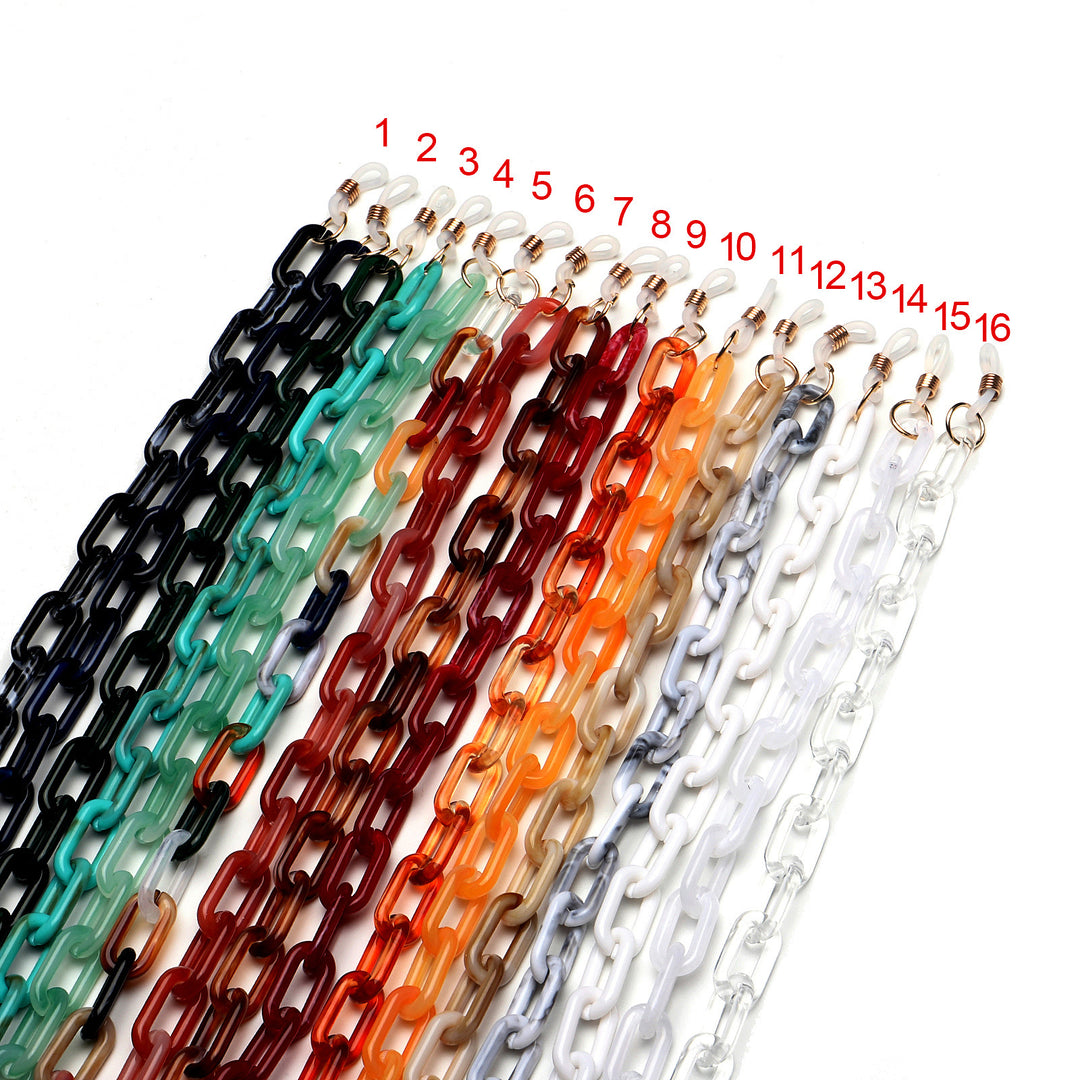 Fashion-Forward Eyewear Chain Kalsten