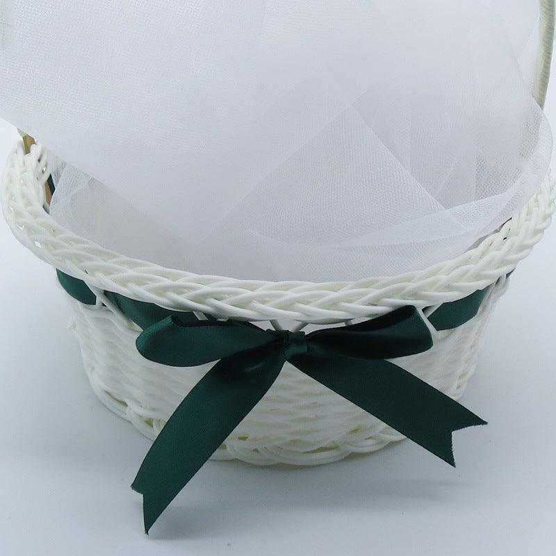 Elegant Gift Basket Kalsten