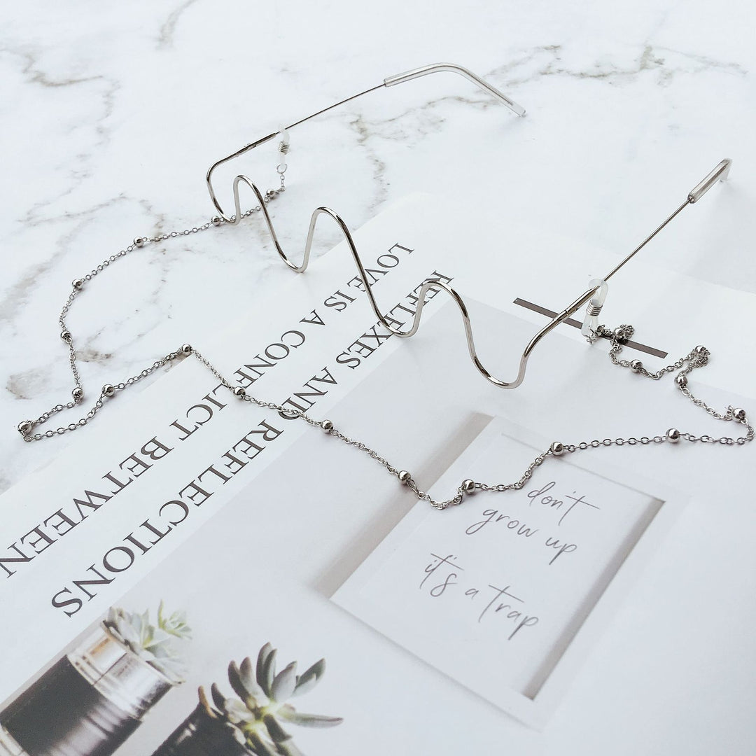 Star-Designed Eyewear Chain Kalsten