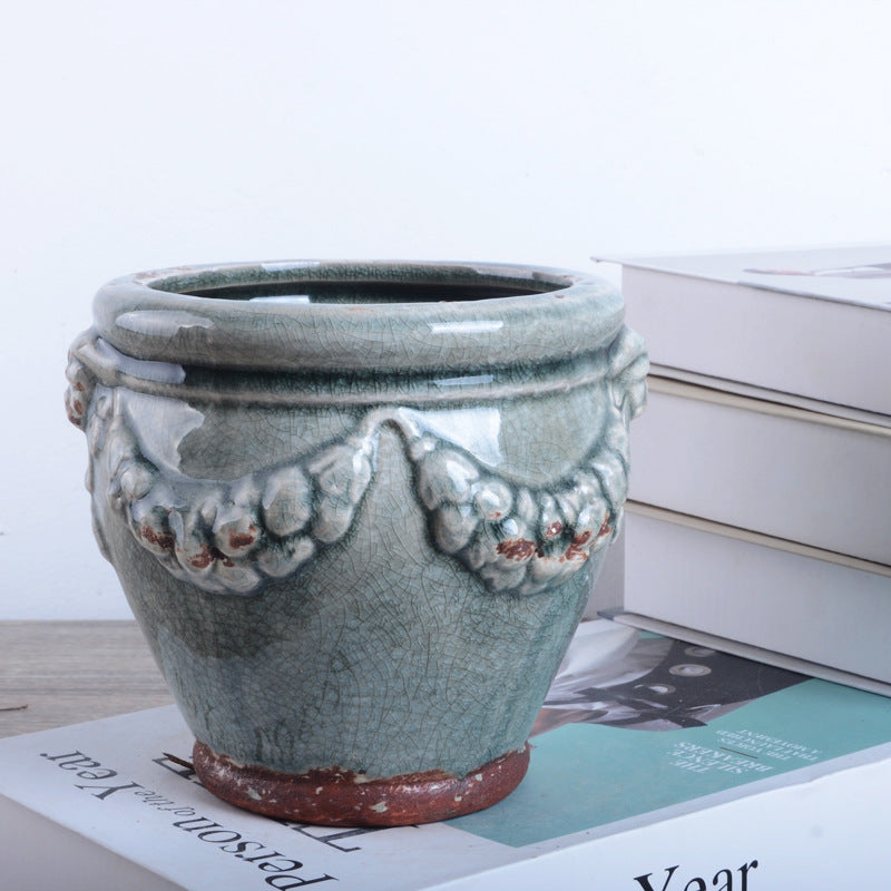 Decorative plant pot with artistic relief Kalsten
