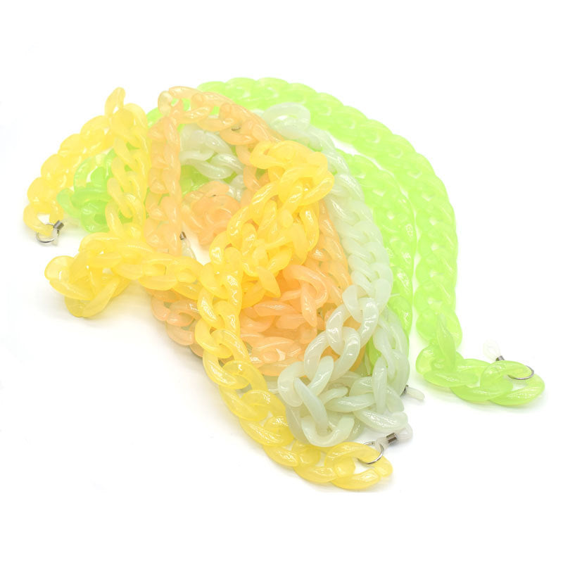 Charming Glow-in-the-Dark Eyewear Chain Kalsten