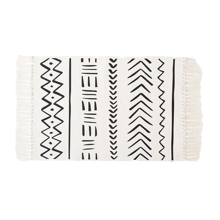 Flat-woven cotton runner with Boho-Ethno motif and decorative fringes Kalsten