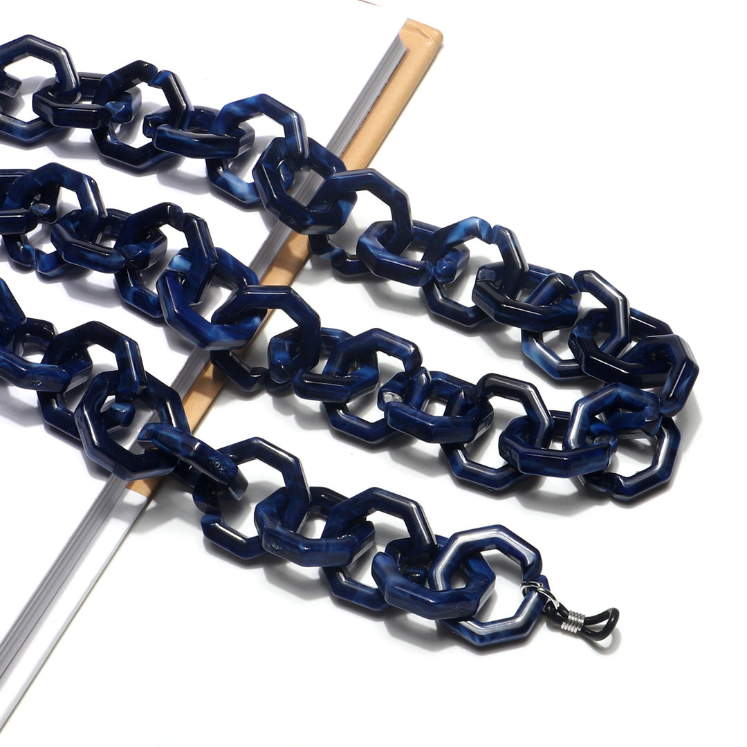 Fashionable Chunky Chain Eyewear Holder Kalsten