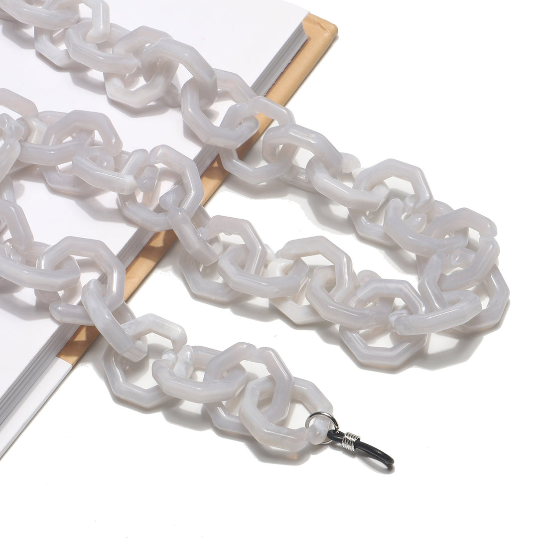 Fashionable Chunky Chain Eyewear Holder Kalsten