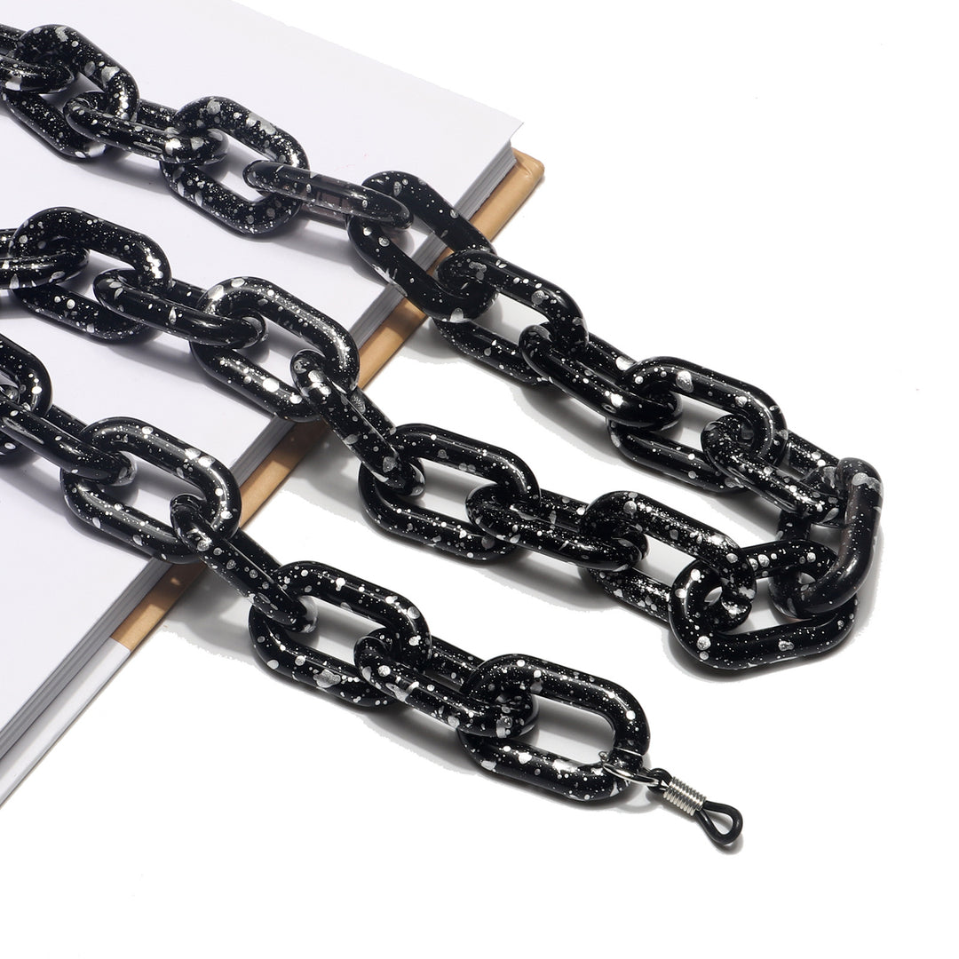 Fashionable Chunky Chain Eyewear Holder Kalsten