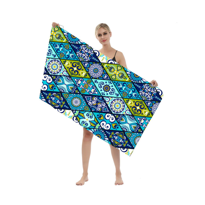 Multifunctional beach towel in creative mandala design Kalsten