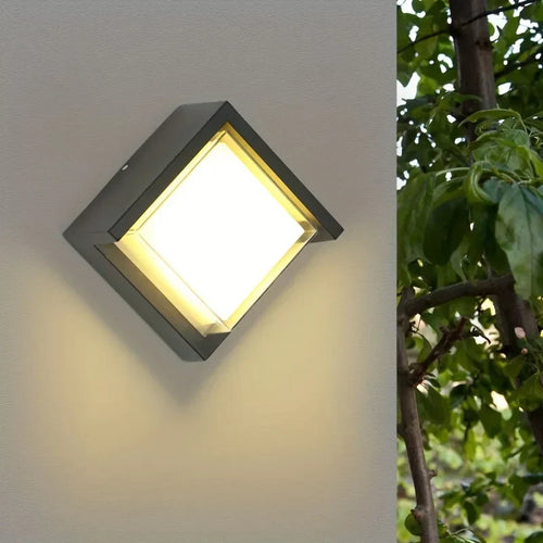 Durable LED wall light for outdoor use - Weatherproof and energy-saving outdoor lighting, ideal for garden and terrace | Noxord