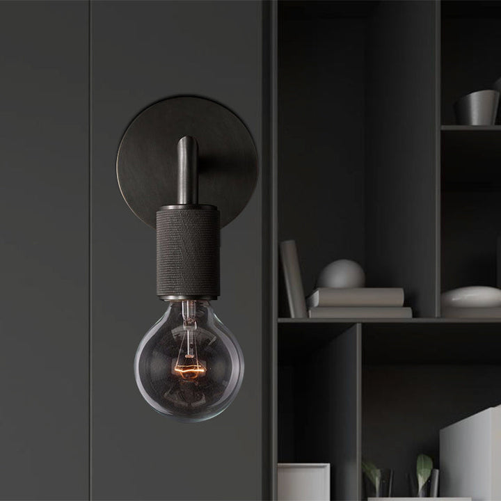 Brass Double Bulb Wall Lamp Noxord