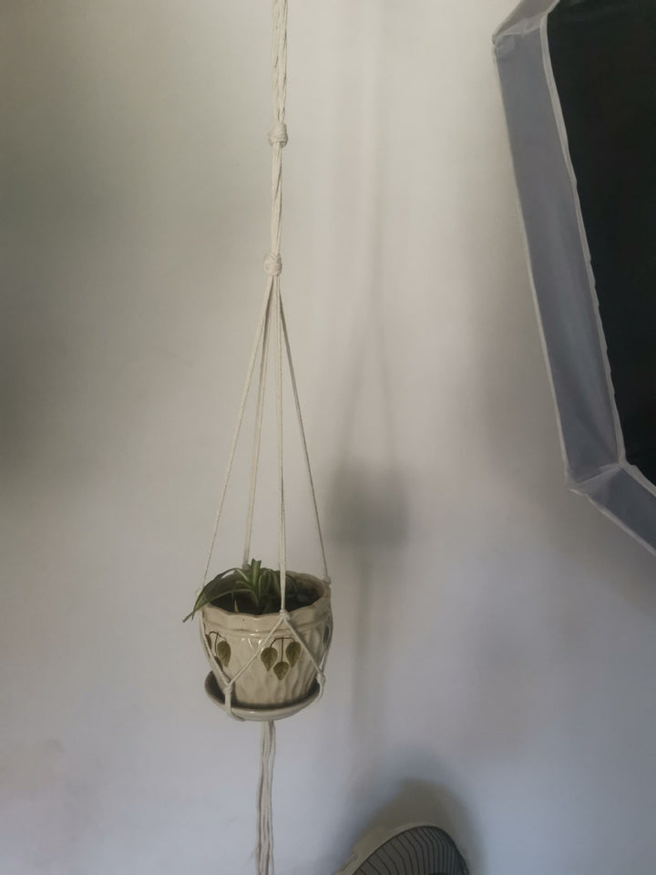 Plant-hanging macrame shelf Kalsten