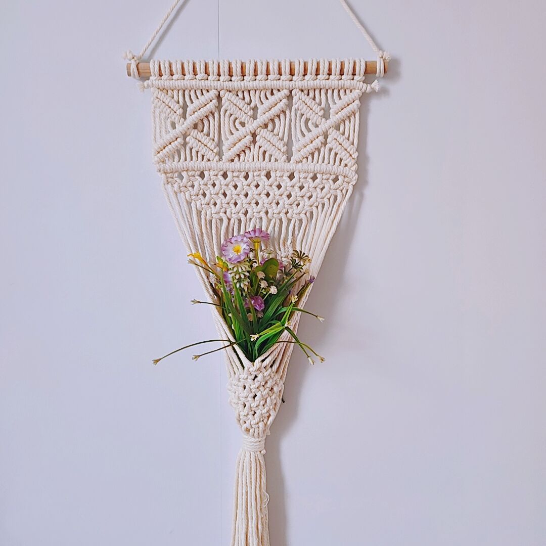 Decorative Macrame Plant Holder Kalsten