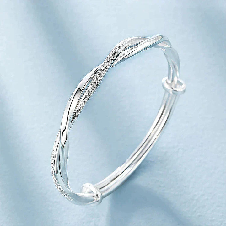 Elegant Twisted Silver Bracelet Noxord