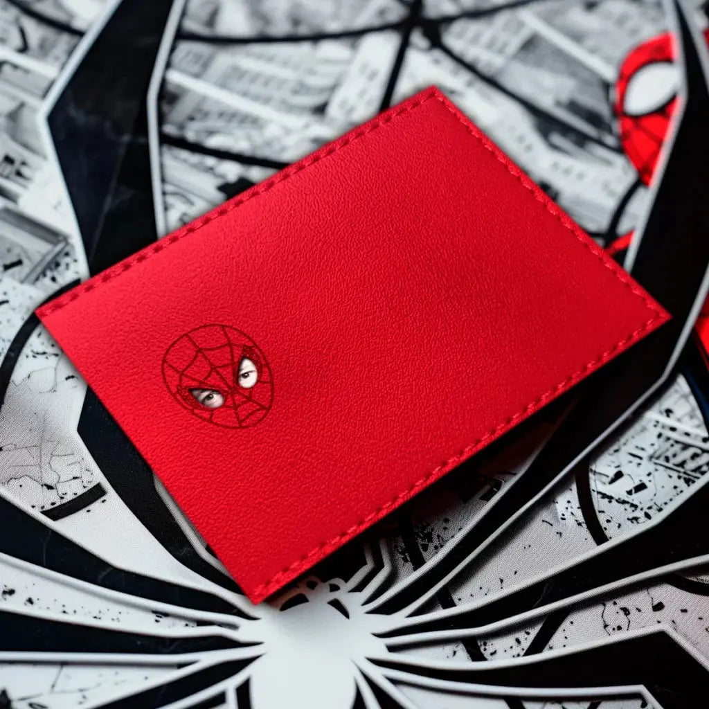 Kalsten | Superhero-ID-Wallet – Transform into a hero in seconds!