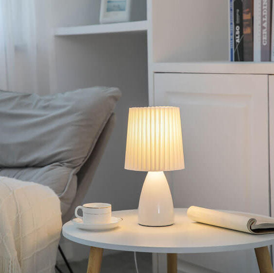 Scandinavian Retro Table Lamp with Pleated Shade and Glass Base | Noxord
