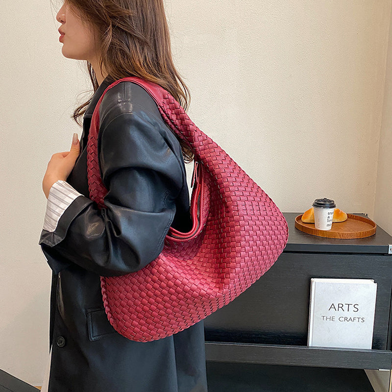 Elegant woven bag for women | Kalsten