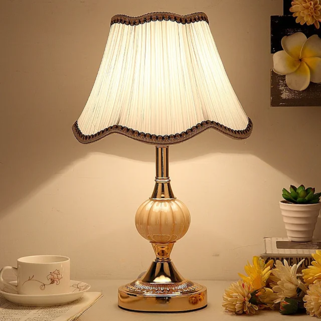 Vintage Scandinavian Table Lamp | Kalsten