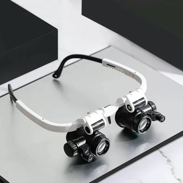Kalsten | Precision Magnifier with Adjustable LED Lighting