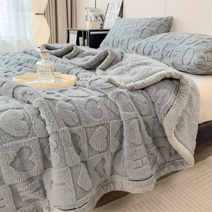 Stylish Coral Fleece Blanket for Ultimate Comfort Noxord