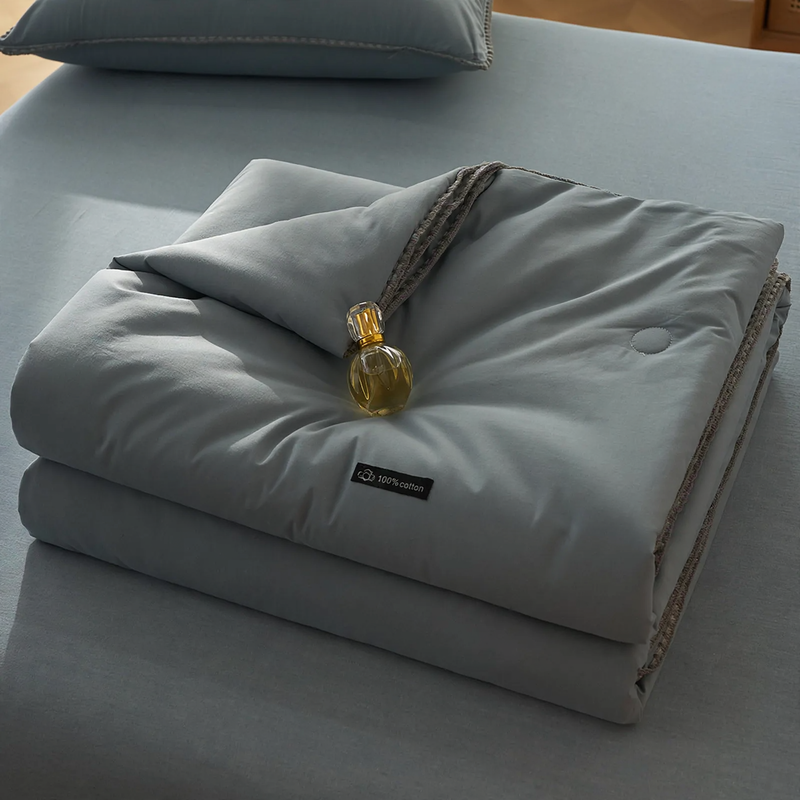Cotton summer blanket, detergent-treated