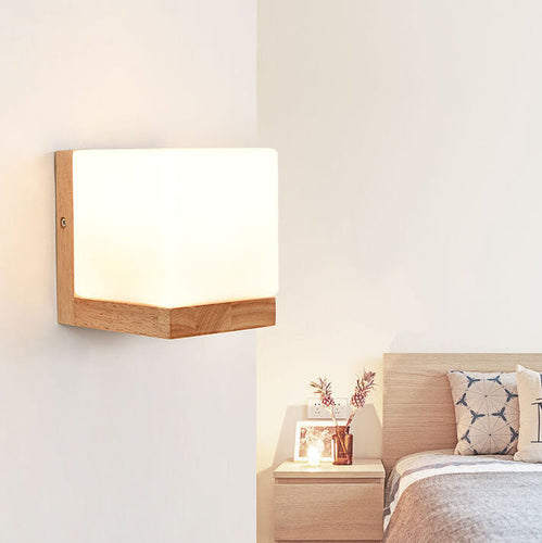EcoChic Cube Wall Lamp – Sustainable & Modern Design Noxord