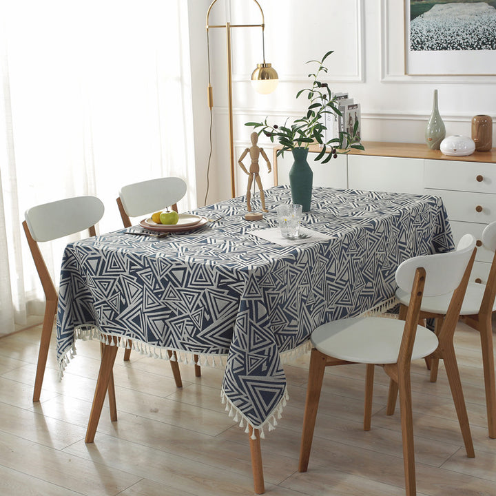 Geometric Patterned Table Cover
