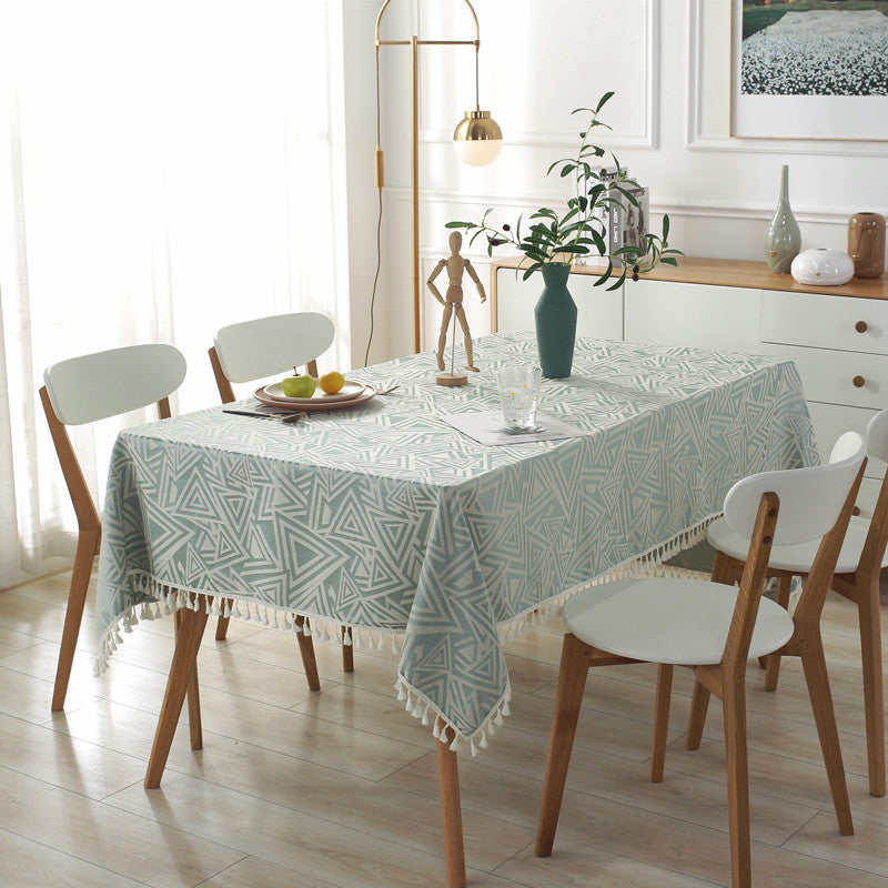 Geometric Patterned Table Cover