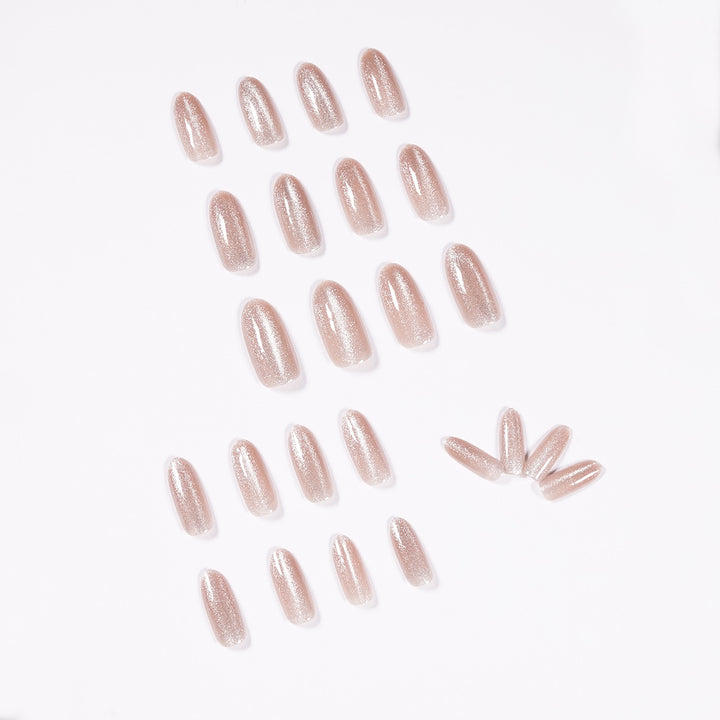 Glittering nail art with elegant accents Kalsten