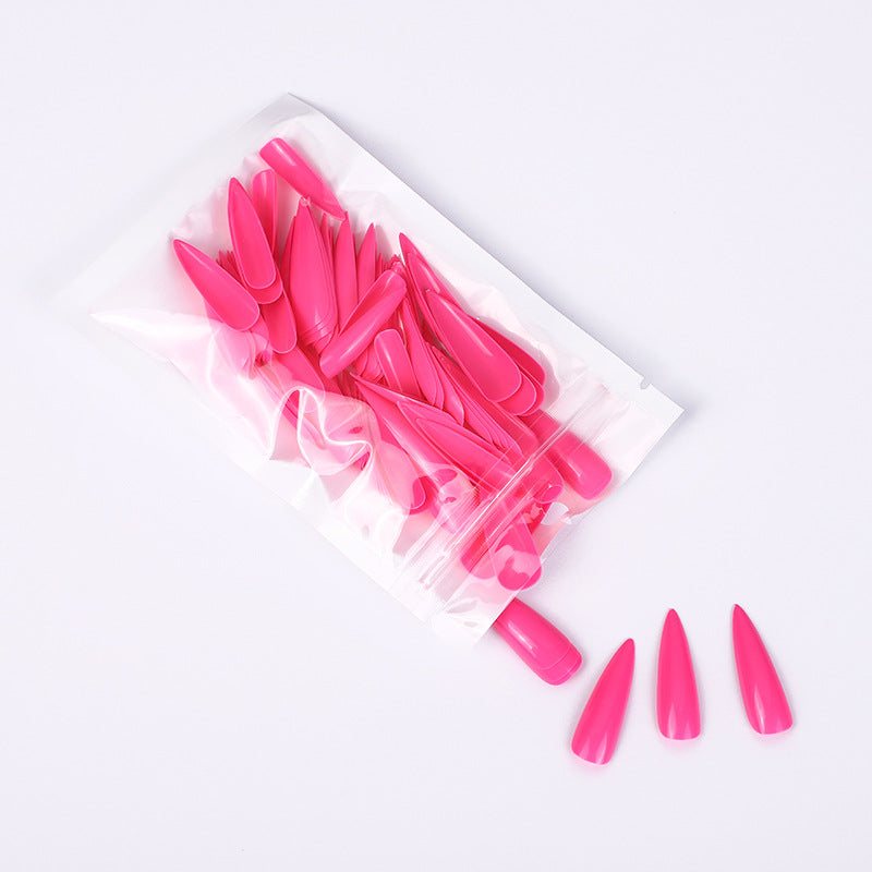 Artificial nails in elegant stiletto style Kalsten